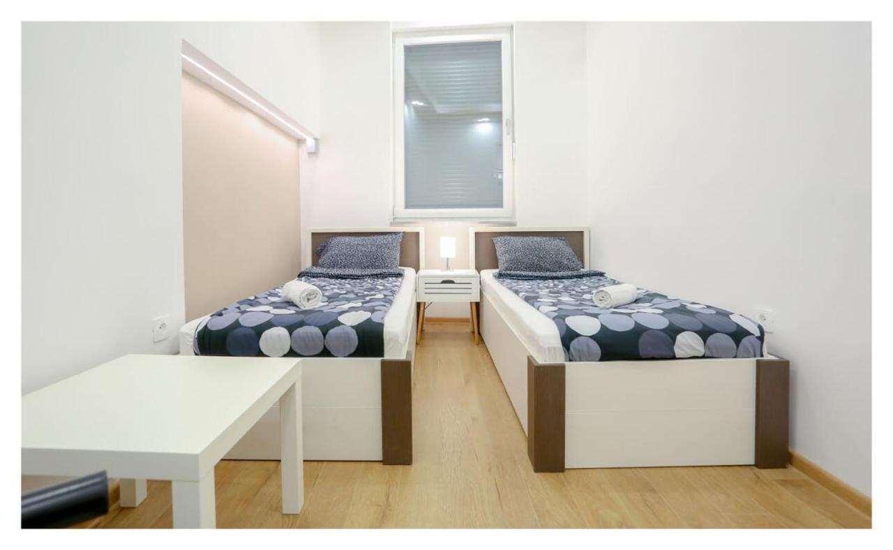Relax Exclusive Apartment Free Public Parking سراييفو المظهر الخارجي الصورة